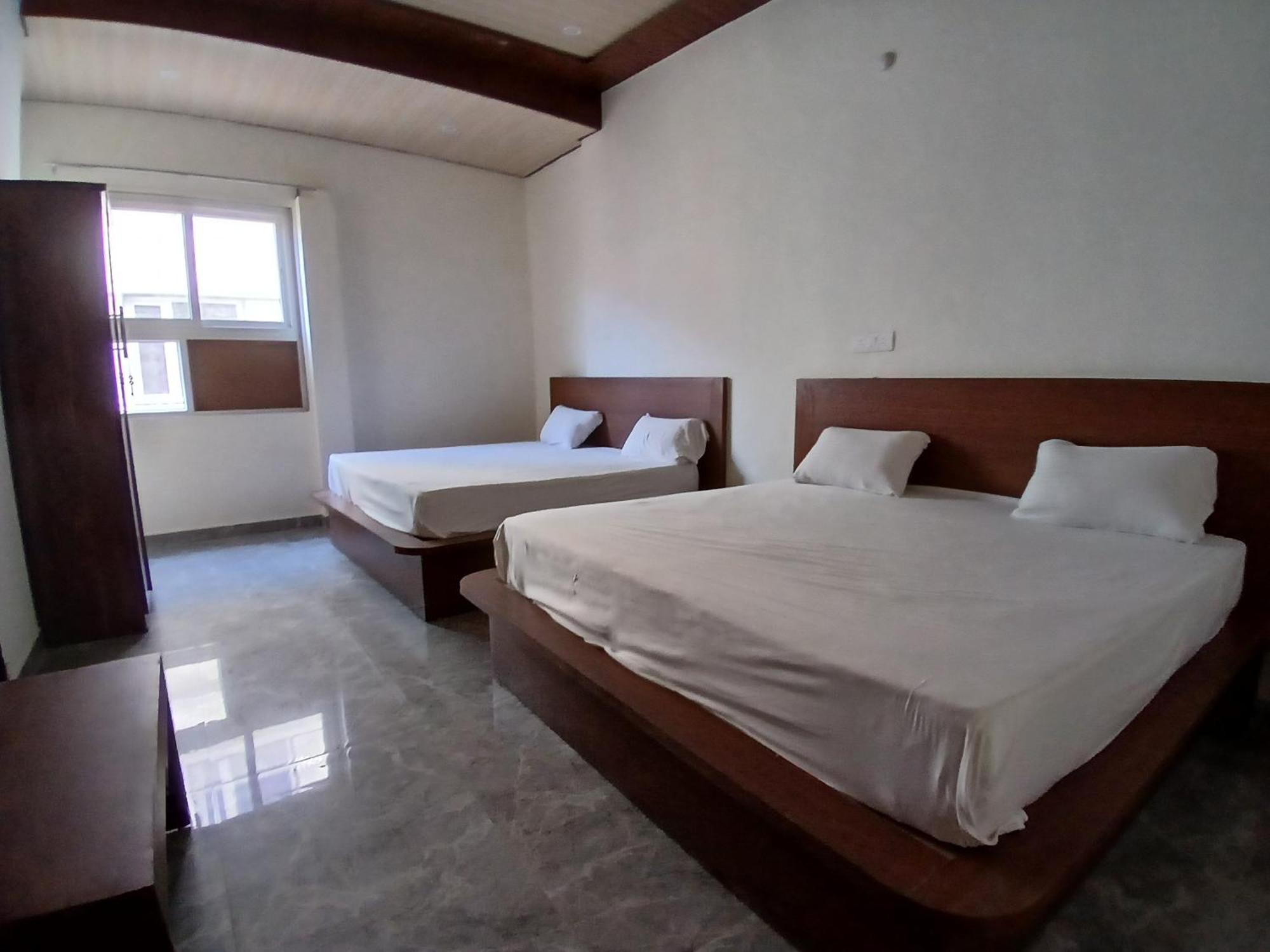 Braj Nikunj ! Near New Rangj Ji Temple, Prem Mandir, Isckon Temple ! Fully Air Conditioned And Prime Located Place